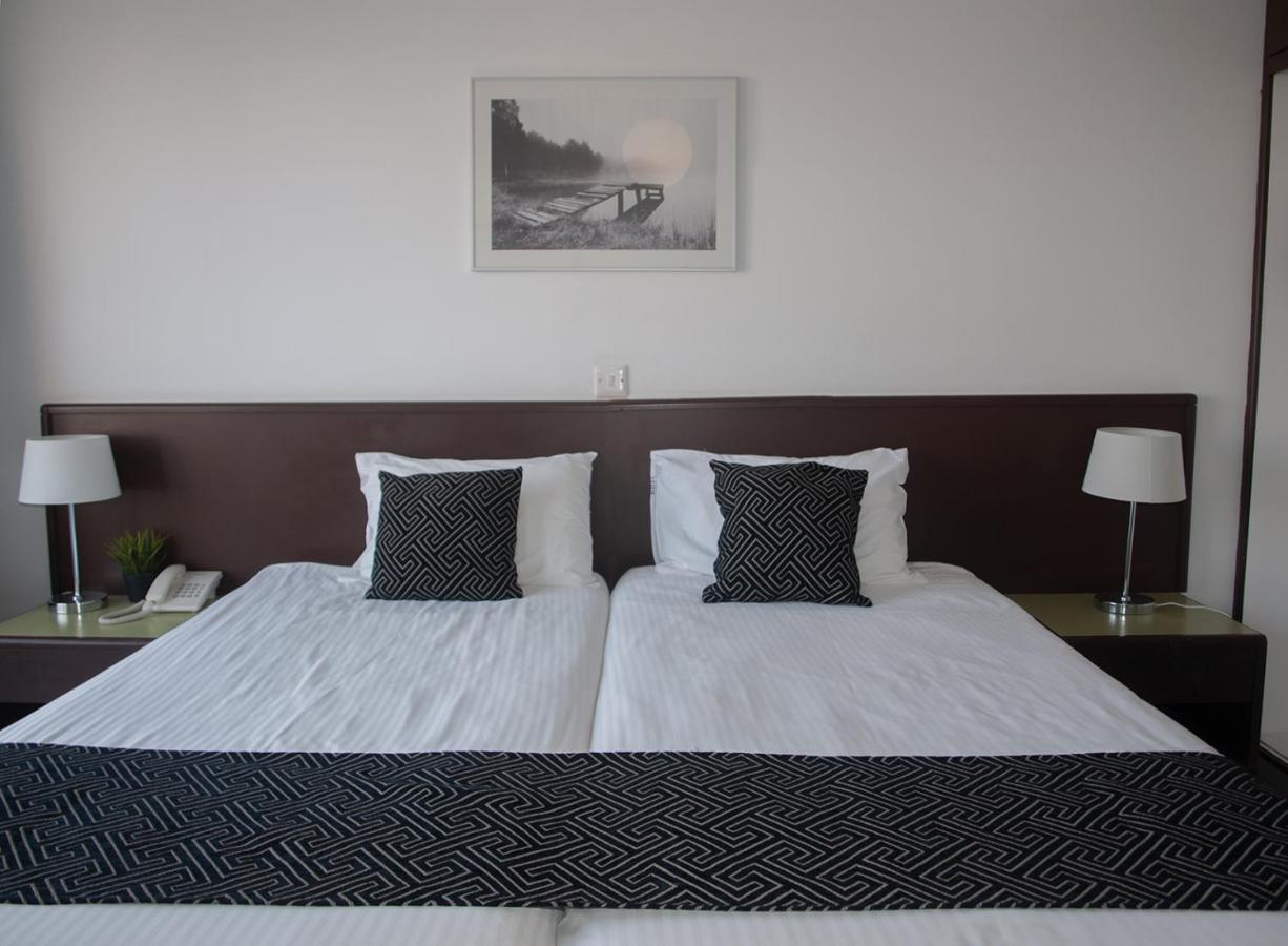 Attic City Apartments Larnaca Dış mekan fotoğraf